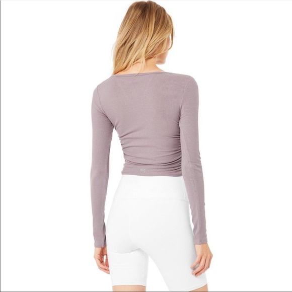 ALO Yoga Tops - Alo Yoga Gather Crop Top Purple Long Sleeves Ruched Ribbed Knit Sweater Shirt